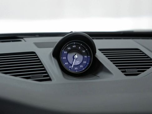 Certified 2025 Porsche 911 Carrera image 23