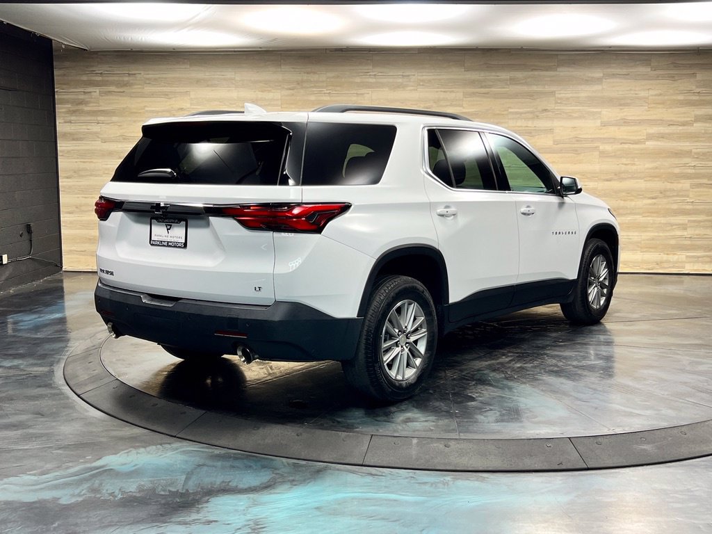 Used 2023 Chevrolet Traverse LT FWD image 24
