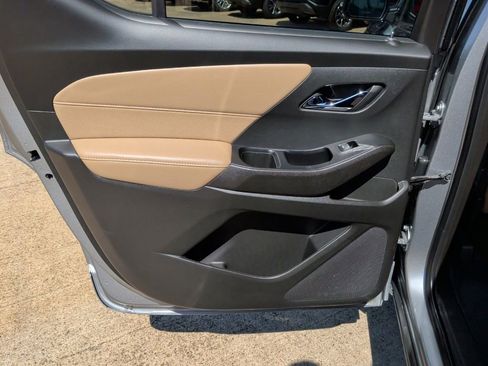 Used 2023 Chevrolet Traverse Premier w/ LPO, Floor Liner Package FWD image 32
