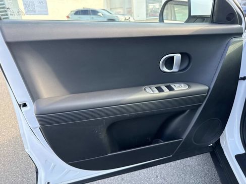 Used 2024 Hyundai Ioniq 5 SEL RWD image 10