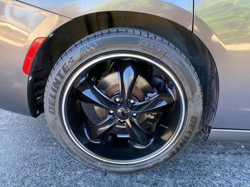 Used 2015 Dodge Charger R/T RWD image 19