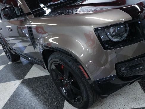 Used 2023 Land Rover Defender 110 X image 33