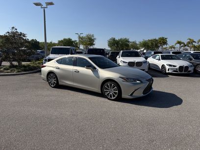 Used 2019 Lexus ES 350 w/ Premium Package