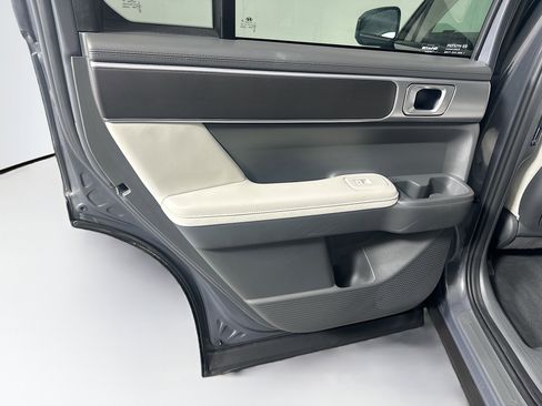 Used 2025 Hyundai Santa Fe SEL image 27