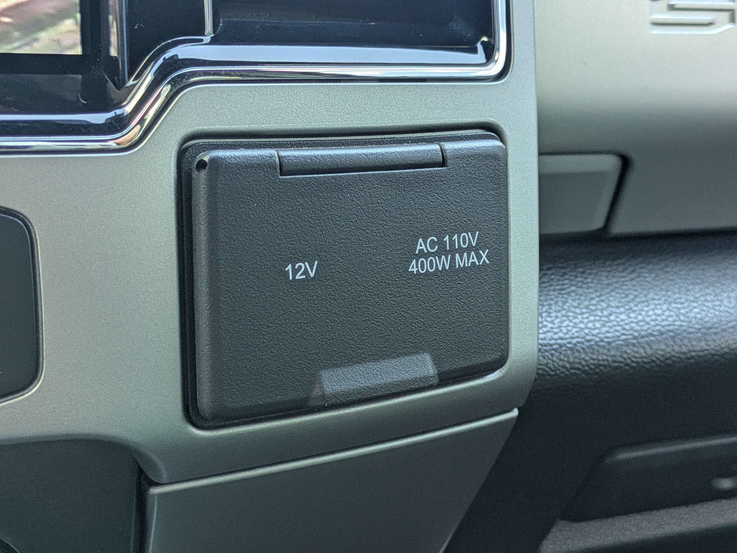 Used 2022 Ford F450 Lariat w/ Lariat Ultimate Package AWD/4WD image 32
