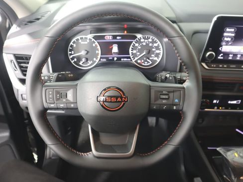 New 2026 Nissan Rogue SV image 10