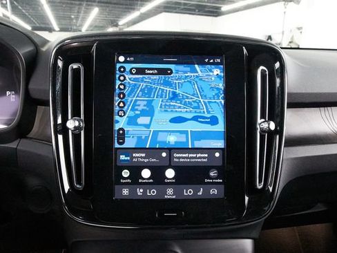 Certified 2023 Volvo C40 P8 Recharge Plus w/ Climate Package AWD/4WD image 13