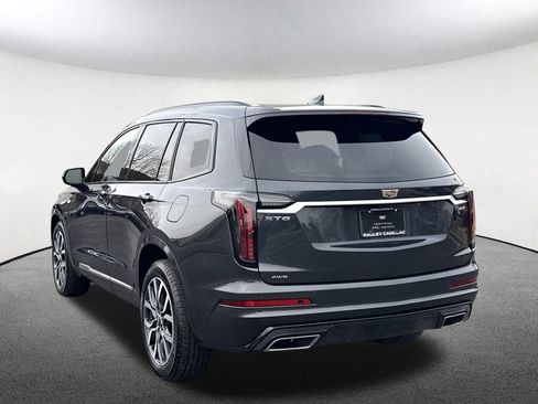 Certified 2023 Cadillac XT6 Sport image 3