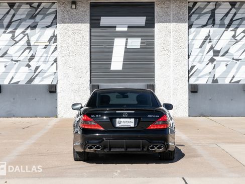 Used 2012 Mercedes-Benz SL 63 AMG image 14