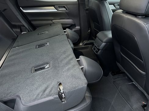 New 2026 GMC Terrain Elevation w/ Elevation Premium Package image 23