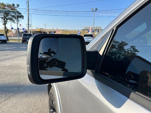 Used 2025 RAM 1500 Lone Star AWD/4WD image 11