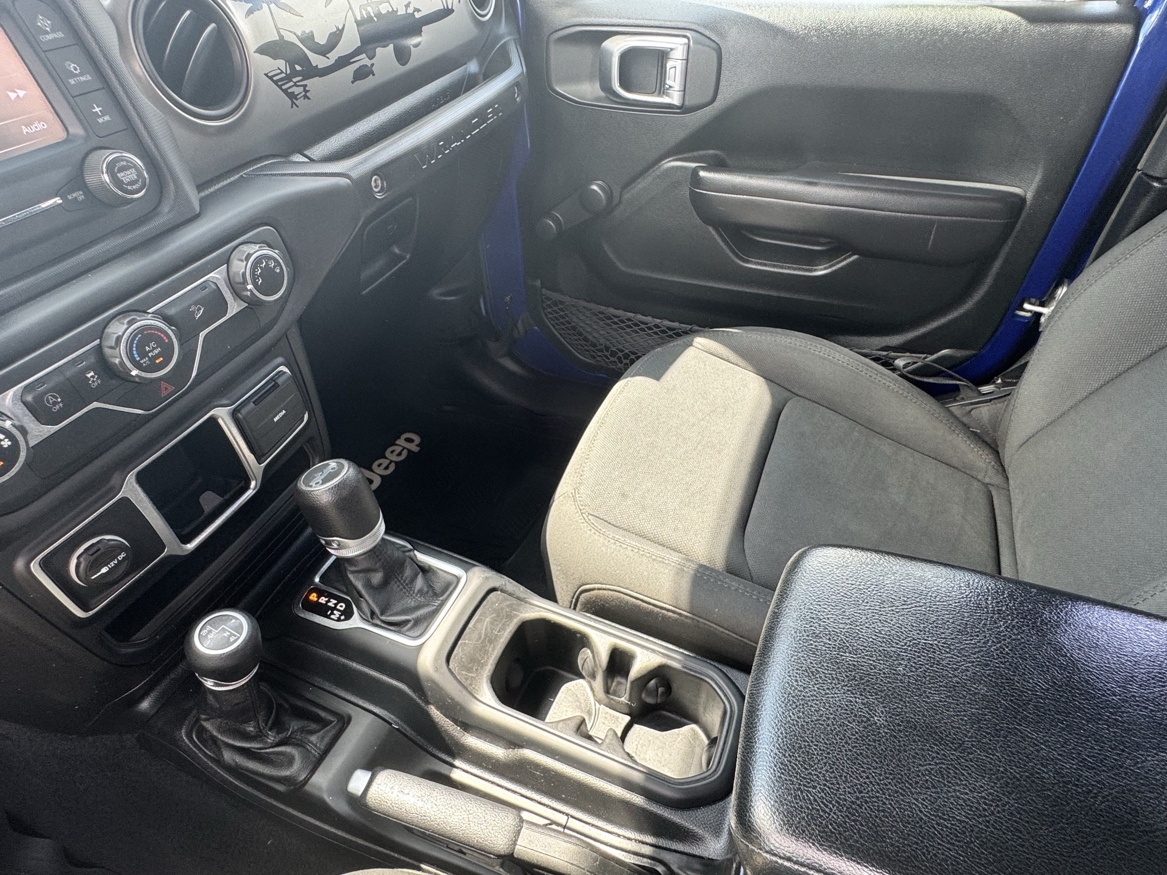 Used 2020 Jeep Wrangler Sport AWD/4WD image 25