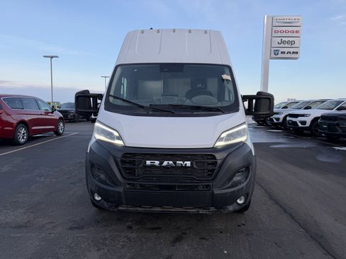 Used 2024 RAM ProMaster 3500 w/ Delivery Van Package image 2
