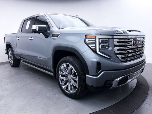 Used 2024 GMC Sierra 1500 Denali w/ Denali Reserve Package AWD/4WD image 25