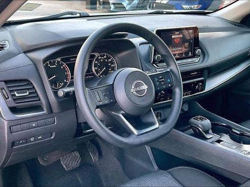 Certified 2024 Nissan Rogue SV image 16