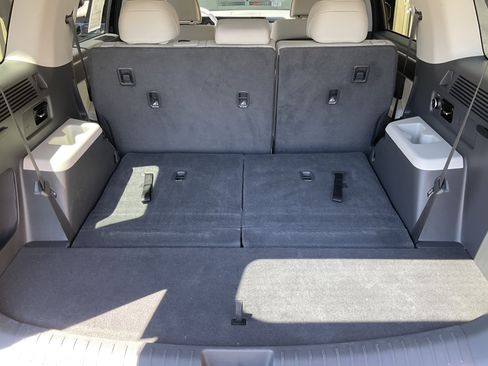 Used 2025 Hyundai Santa Fe SEL AWD/4WD image 46