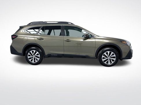 Used 2021 Subaru Outback Premium image 2