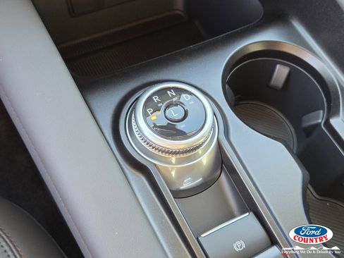 New 2026 Ford Explorer Active w/ Active Comfort Package image 13