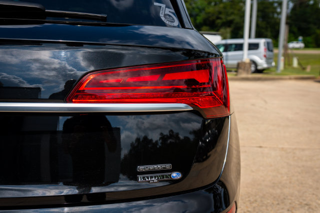 Used 2024 Audi Q5 2.0T Premium Plus AWD/4WD image 17