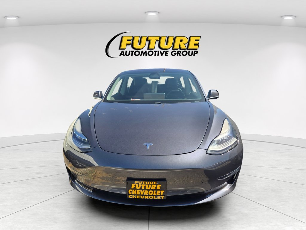 Used 2018 Tesla Model 3 Long Range RWD image 2