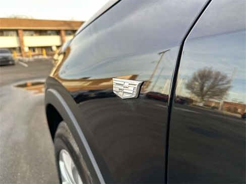 Certified 2023 Cadillac XT4 Luxury w/ Cold Weather Package image 12