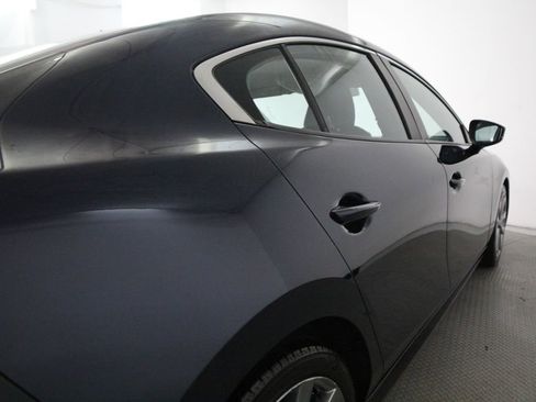 Used 2019 MAZDA MAZDA3 Sedan w/ Preferred Package FWD image 63