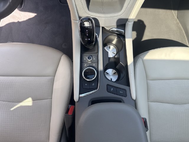 Used 2021 Cadillac XT5 Premium Luxury FWD image 16