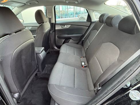 Used 2019 Kia Forte FE image 13