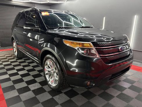 Used 2014 Ford Explorer Limited w/ Equipment Group 301A image 3