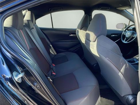 Used 2024 Toyota Corolla SE image 16