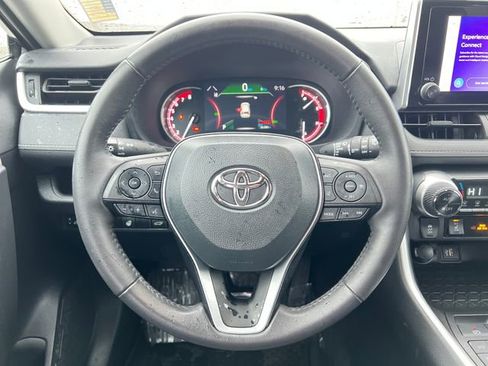 Used 2023 Toyota RAV4 XLE image 16