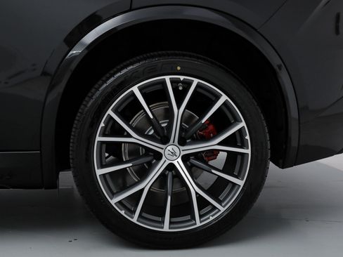 Certified 2023 Maserati Grecale Modena AWD/4WD image 20