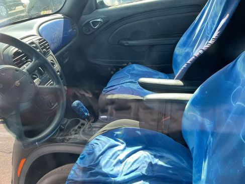 Used 2005 Chrysler PT Cruiser Touring image 25