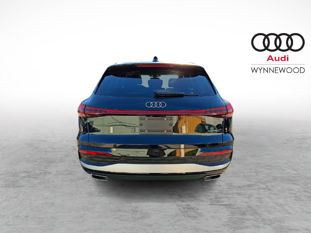 Certified 2025 Audi Q5 Premium Plus w/ Premium Plus AWD/4WD image 5