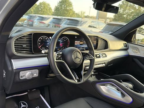 Certified 2025 Mercedes-Benz GLE 350 4MATIC image 10