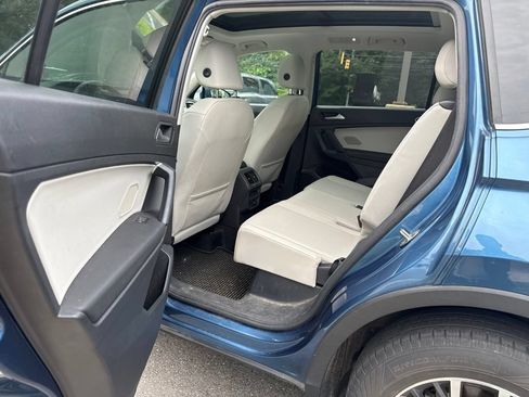 Used 2019 Volkswagen Tiguan SE AWD/4WD image 9