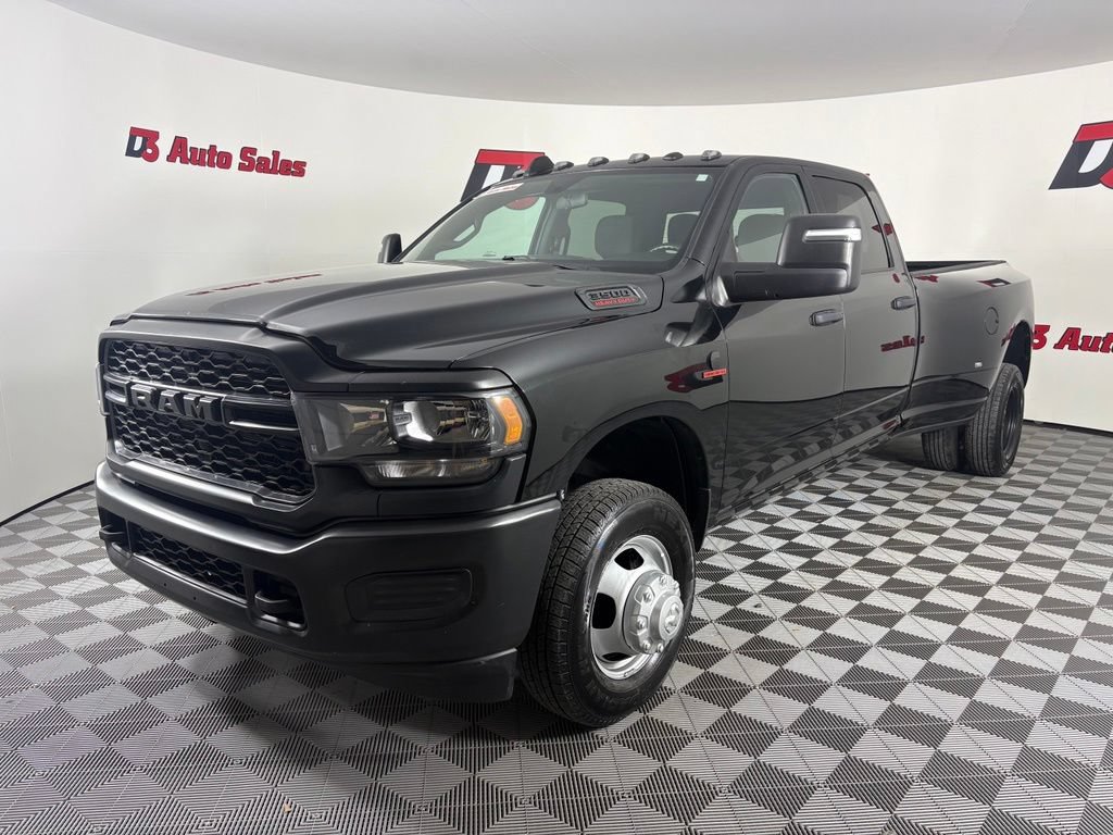 Used 2024 RAM 3500 Tradesman AWD/4WD image 2