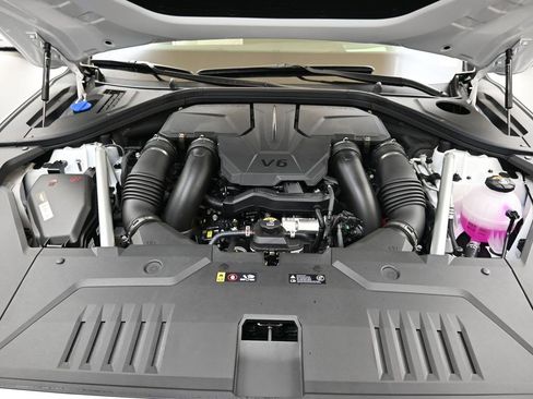 New 2026 Genesis GV70 3.5T Sport Prestige image 9