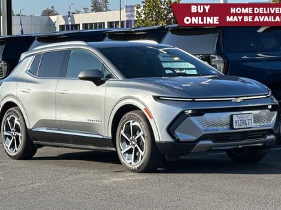 Used 2025 Chevrolet Equinox EV LT w/ Convenience Package