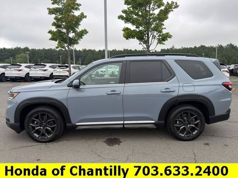 Certified 2023 Honda Pilot Elite image 4