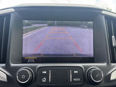 Used 2019 GMC Terrain SLT w/ Preferred Package FWD image 21