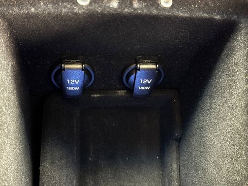 Used 2021 Genesis G90 5.0 Ultimate image 38