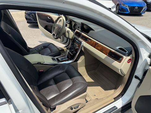 Used 2012 Volvo XC70 T6 AWD/4WD image 19