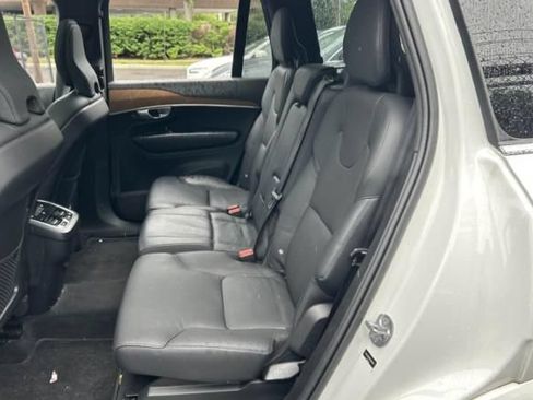 Used 2024 Volvo XC90 B5 Plus AWD/4WD image 6