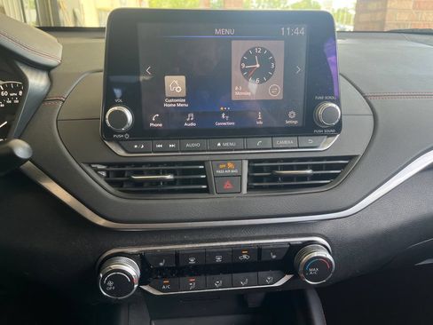 Used 2022 Nissan Altima 2.5 SR w/ Midnight Edition Package FWD image 21