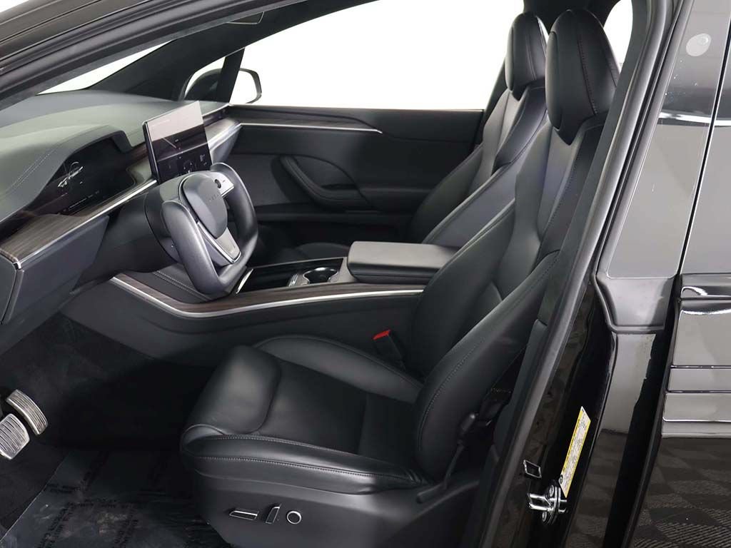 Used 2023 Tesla Model X AWD/4WD image 33