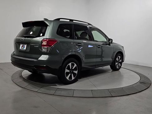 Used 2017 Subaru Forester 2.5i Premium w/ Popular Package #2A image 5