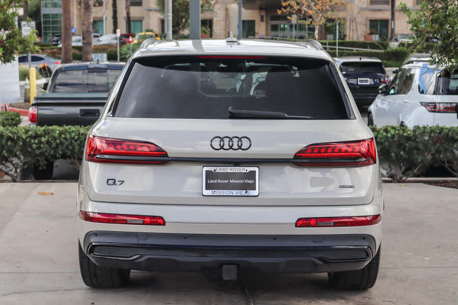 Used 2023 Audi Q7 3.0T Prestige AWD/4WD image 6