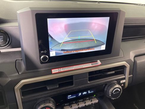 Used 2025 Toyota Tacoma SR image 21