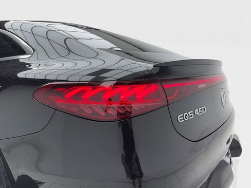 Used 2023 Mercedes-Benz EQS 450+ 4MATIC Sedan w/ Winter Package image 7